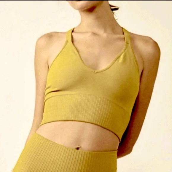 Free People Good Karma Crop Tank✨ - Picture 1 of 15